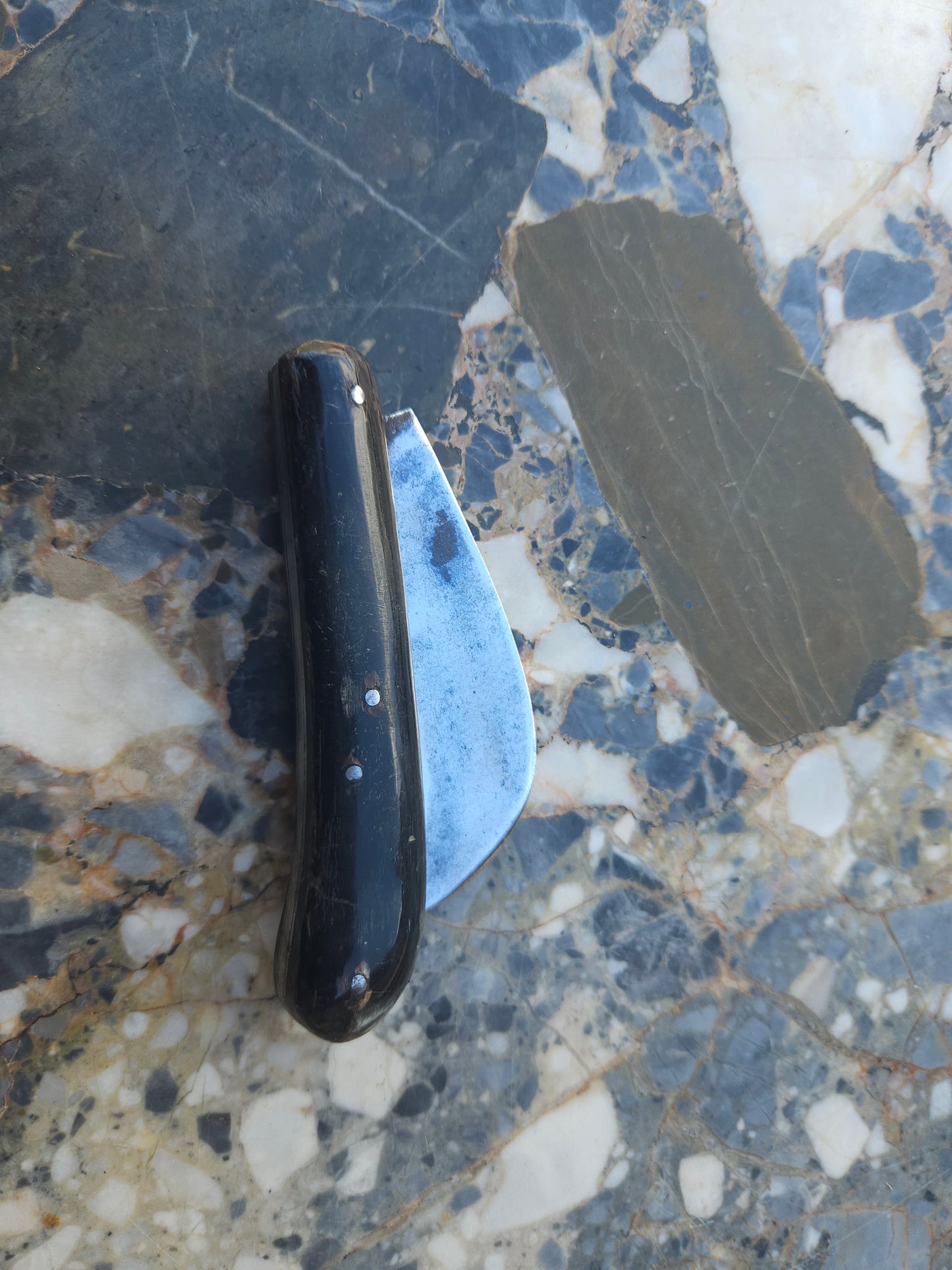Vintage French Serpette Folding Knife — 32 Dumas | Buffalo Horn | Thiers, France