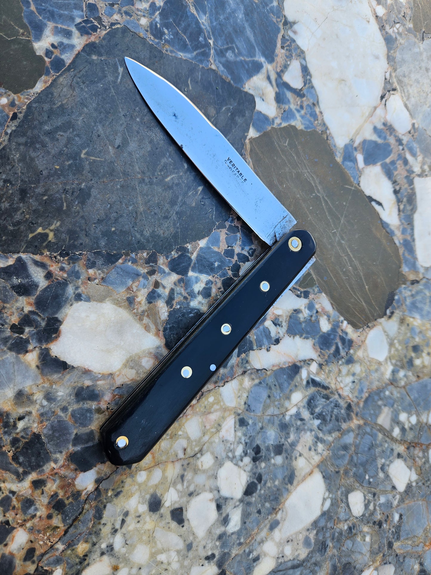Vintage French Roannais Folding Knife - Farge | Horn Handle |

Thiers, France