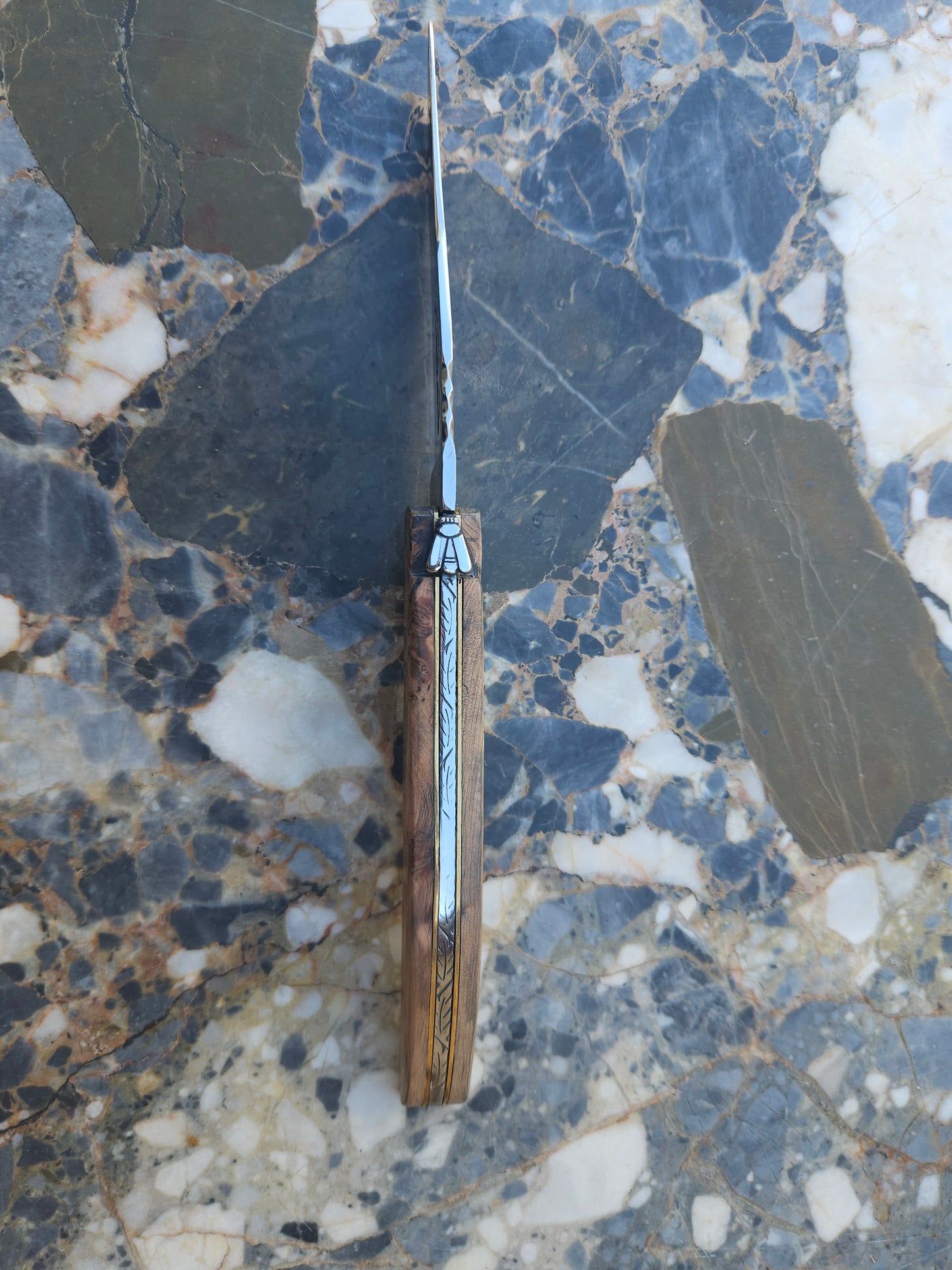Laguiole Calmels Hors Concours — Juniper Wood Handle & Master Guilloché | Thiers, France