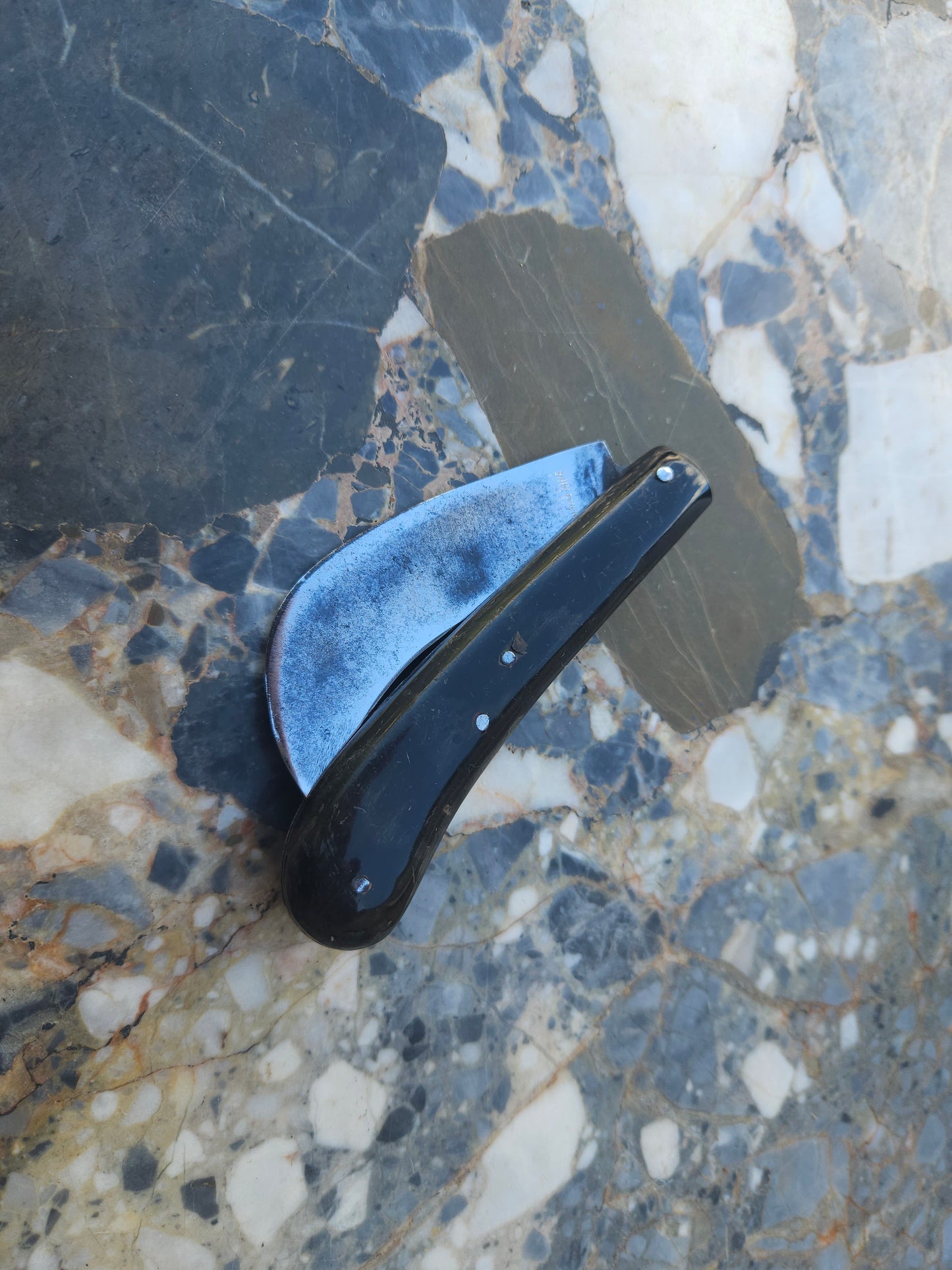 Vintage French Serpette Folding Knife — 32 Dumas | Buffalo Horn | Thiers, France